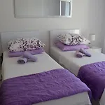 Zorana Χβαρ
