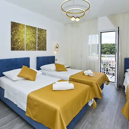 Zorana Hostal
