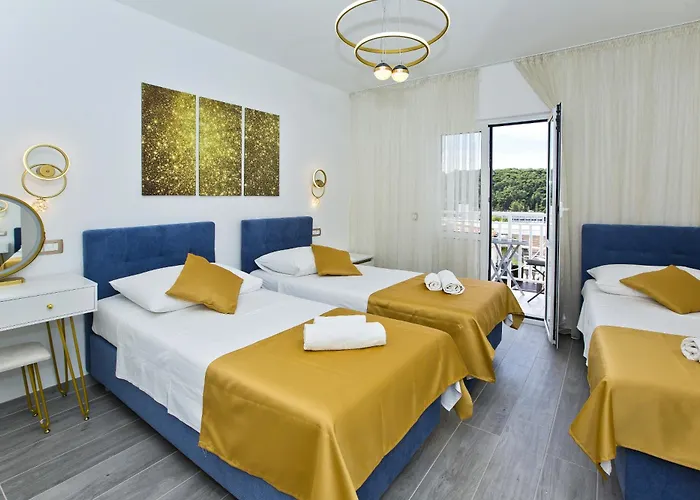 Zorana Hostel